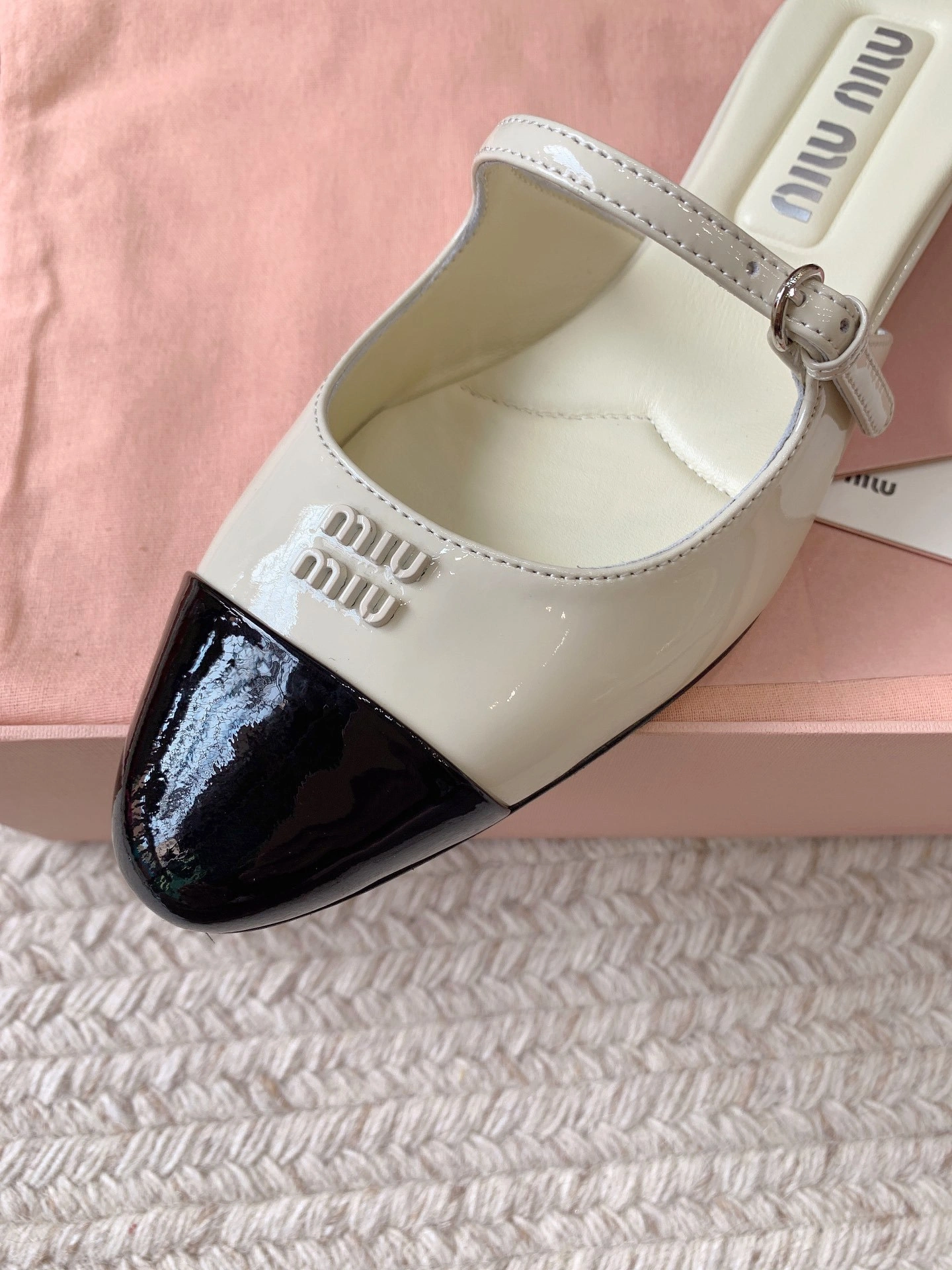 COCO-- 5I077E_06E_F0A72_F_025 Heel height 2.5cm item:D-X02A1027